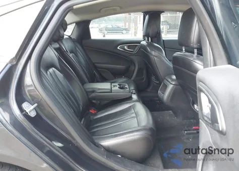 2017 Chrysler 200 Limited Platinum z USA, uszkodzony, nr VIN 1C3CCCAB3HN502493